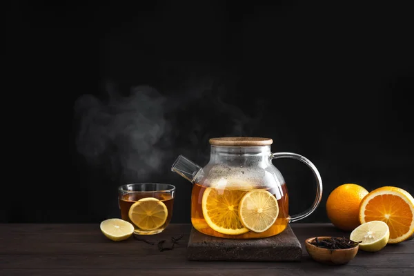 Citrus Tea Lemon Oranges Modern Glass Teapot Dark Wooden Table — Stock Photo, Image