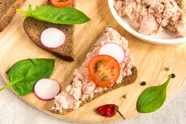 Liver pate sandwiches — Stock Photo, Image