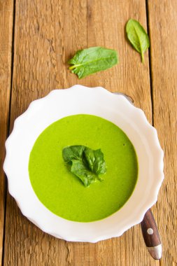 kremalı ıspanak çorbası