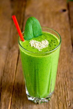 kalbi tohumların yeşil smoothie