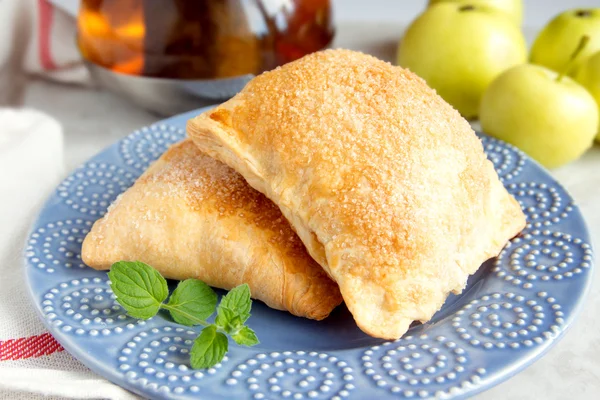 Apple turnovers — Stock Photo, Image