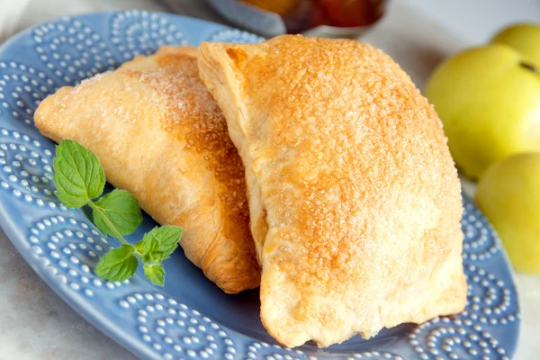 Apple turnovers — Stock Photo, Image