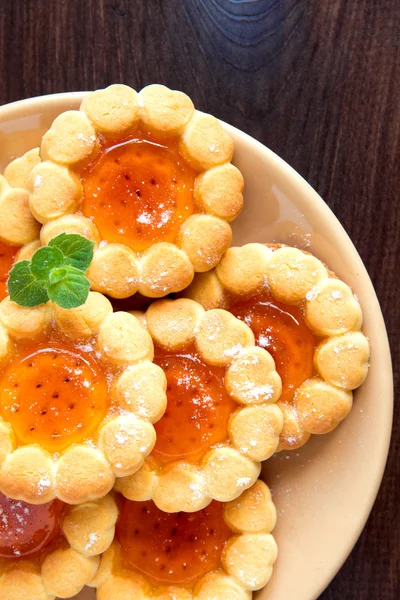 Galletas con jalea de frutas —  Fotos de Stock