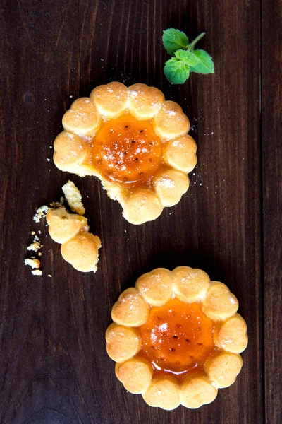 Galletas con jalea de frutas —  Fotos de Stock