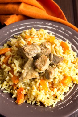 Kuzu etli pirinç pilavı