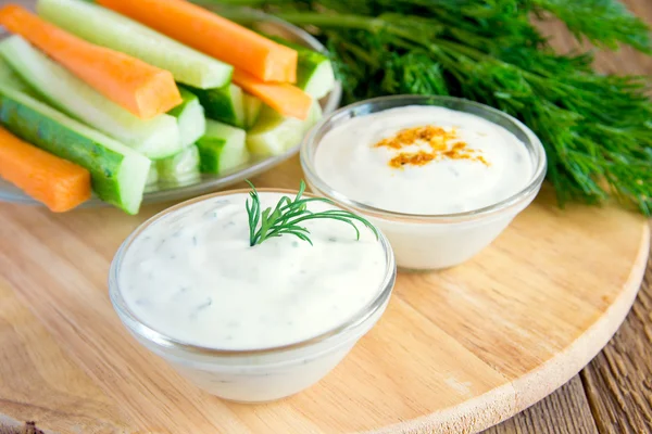 Griego Tzatziki yogur dip — Foto de Stock