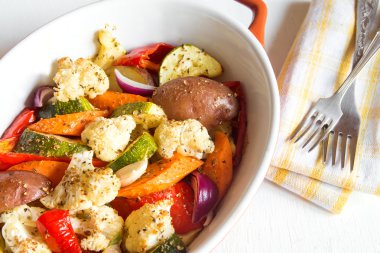 Fırında pişmiş sebzeler