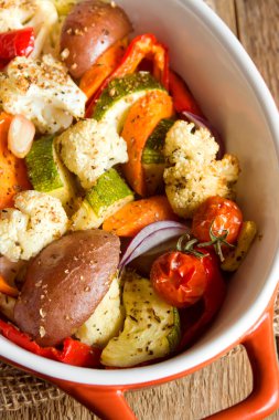 Fırında pişmiş sebzeler