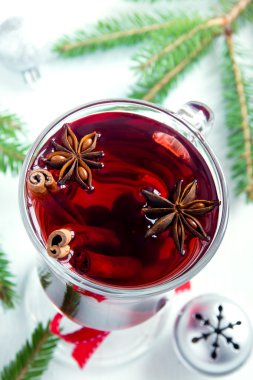 Yılbaşı için şarap.