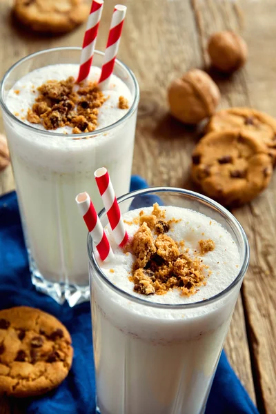 Milkshake con biscotti — Foto Stock