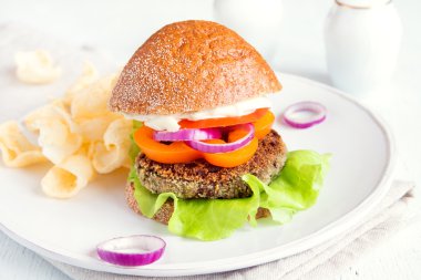 Vejetaryen mercimek burger