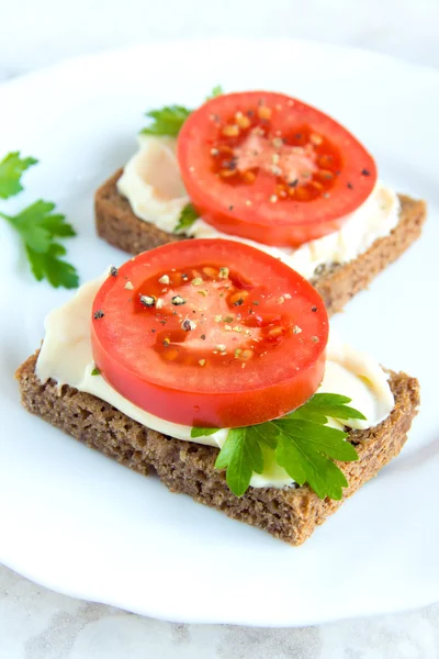Sanduíches de tomate vegetariano — Fotografia de Stock