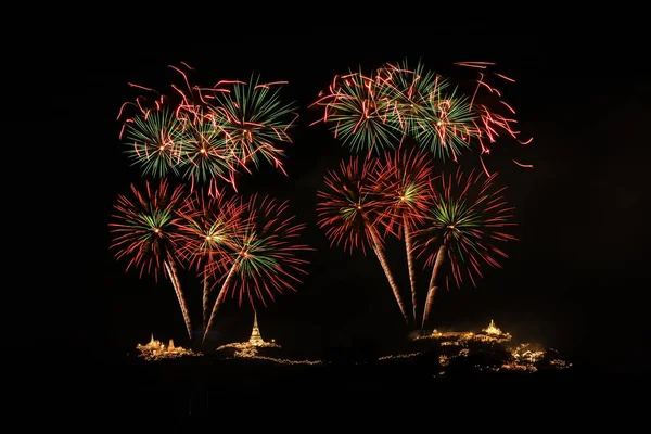 Fuegos Artificiales Sobre Palacio Khao Wang Petchaburi Tailandia —  Fotos de Stock