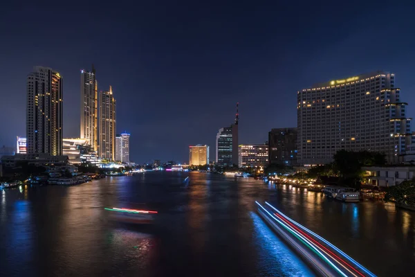 Bangkok Şehir Merkezi Finans Merkezi Deniz Manzarası Alacakaranlık Sırasında Chao — Stok fotoğraf