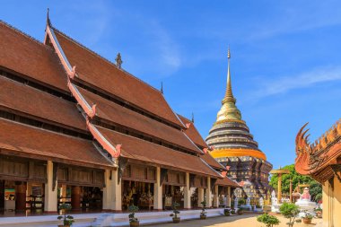 Antik pagoda Phra Lampang Luang, kutsal stupa, ünlü turizm merkezi, Lampang bölgesi, Tayland