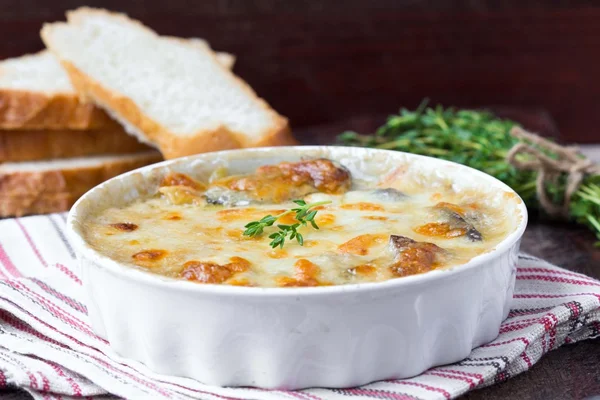 Mushrooms gratin with cream, cheese, French dish julienne — Stock Image Mushrooms gratin with cream, cheese, French dish julienne Stock Image