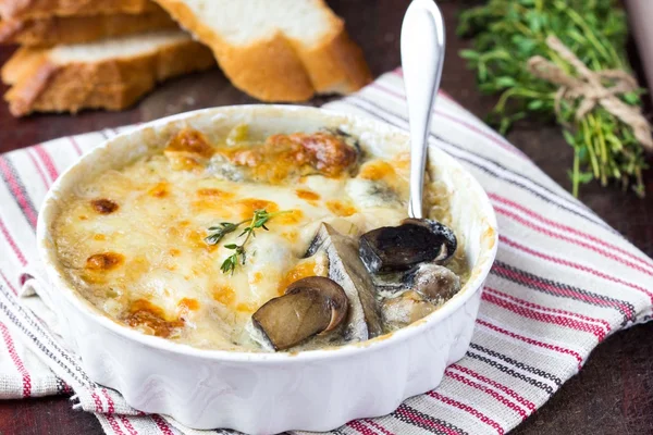Mushrooms gratin with cream, cheese, French dish julienne — Stock Image Mushrooms gratin with cream, cheese, French dish julienne Stock Image