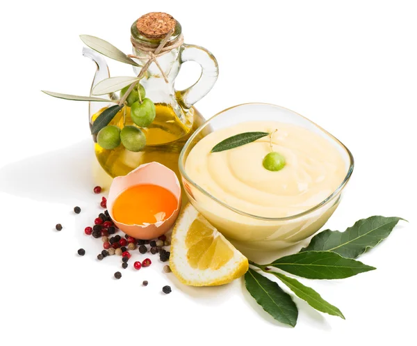 Майонез с оливковым маслом — стоковое фото