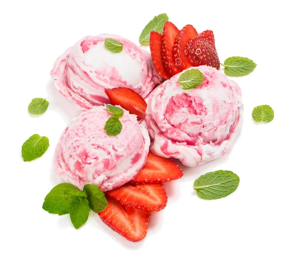 신선한 딸기와 아이스크림. — 스톡 사진
