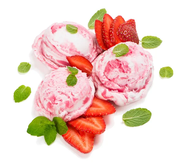 Helado con fresa fresca . — Foto de Stock