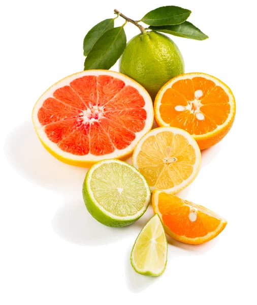 Citrus Fruit Set (Grapefruit, Lemon, Orange, Tangerine, Lime) — Stock Photo © Digifuture 6601689