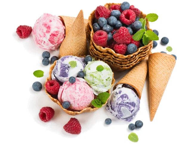 Vanille- und Beeren-Eis, oben Blick. — Stockfoto