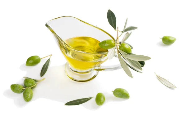 Aceite de oliva y algunas aceitunas — Foto de Stock