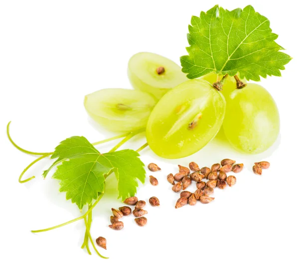 Grapes and grape seeds — Stock Photo, Image