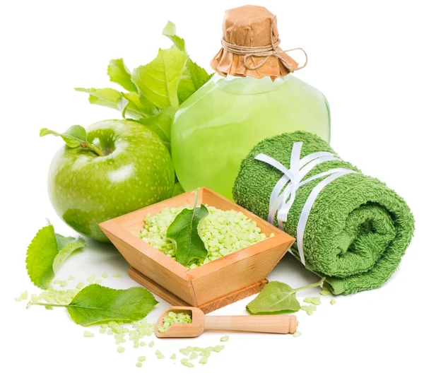 Yeşil elma ürünleri ile doğal spa ayarı