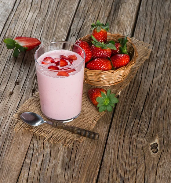 Φράουλα φρούτα και smoothie — Φωτογραφία Αρχείου