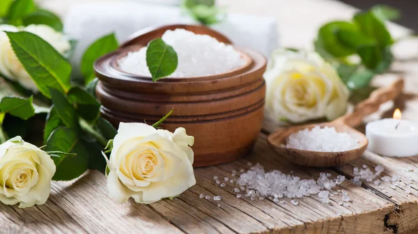 Tratamiento de Spa Natural de Rosas — Foto de Stock