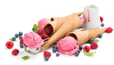 Sahne pembe dondurma ile