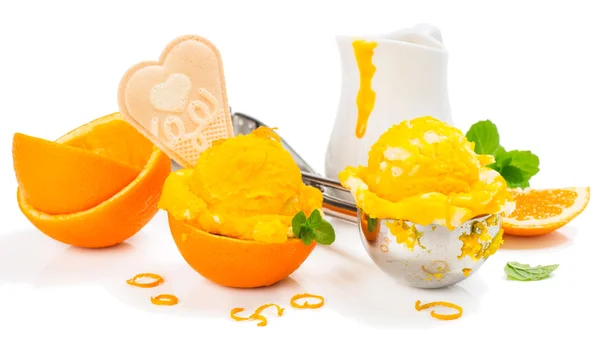 Ice cream and orange — Stock Photo, Image