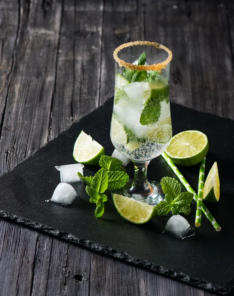 Cocktail mojito — Stockfoto