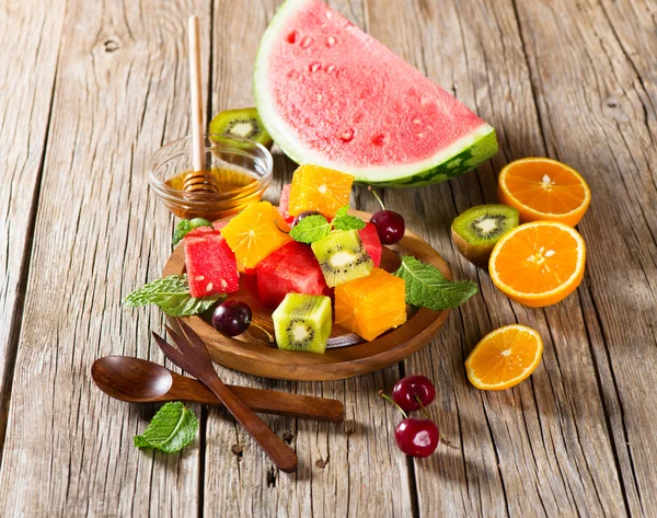 Odmiana świeże owoce jako deser — Zdjęcie stockowe