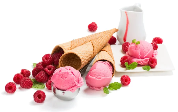 Délicieuse glace framboise — Photo