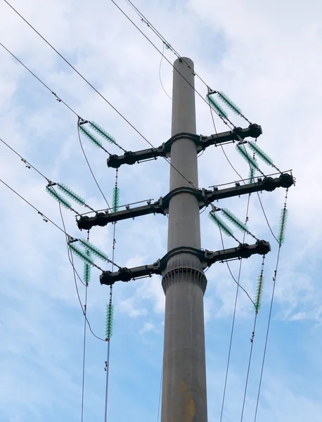 High-voltage transmission line — Stock Photo, Image