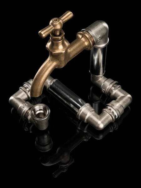 O sistema fechado de um tubo de água — Fotografia de Stock