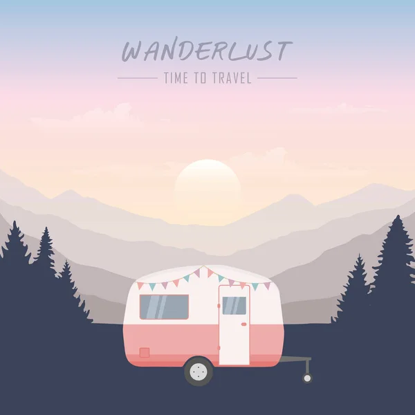 Ormandaki ve dağ manzarasındaki vahşi doğa kampında gezinme tutkusu.