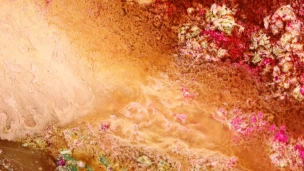 Flowing glitter waving surface. Flowing Golden abstract backdrop. Beautiful metallic texture paint close-up. Liquid slow motion Art. Colorful Chaos Turbulence. — Stock Video