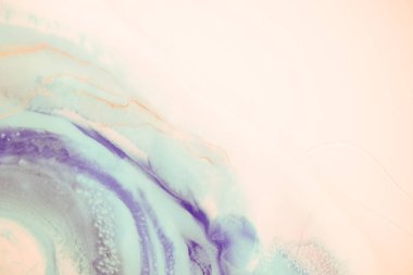 Sıvı akış desenli boya. Modern sanat geçmişi. Soyut epoksi reçine resmi. Bronz renkli yeşil dalgalar. soyut dijital kağıt ince sanat deseni.