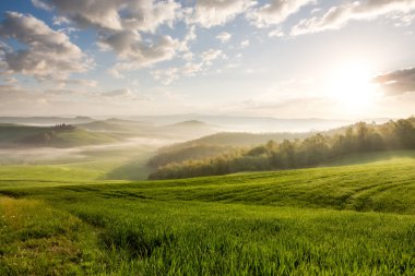 Crete Senesi, Toskana bölgesindeki gündoğumu