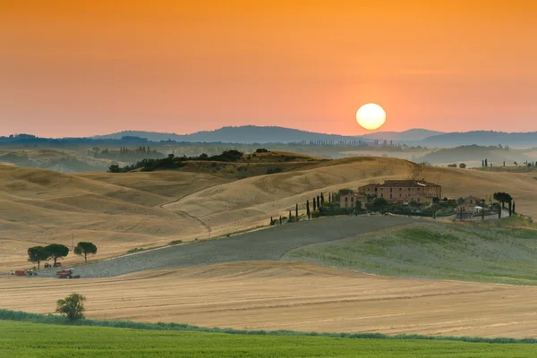 Sonnenaufgang in der Toskana — Stockfoto