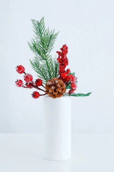 Christmas Branch Tree Ice Red Berries Pine Cone White Vase — Stock Photo, Image