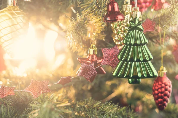 Close Kerstboom Met Decoraties Nieuwjaarsconcept — Stockfoto