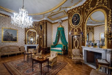 WARsaw, POLAND - 28 Ağustos 2019 Varşova Sarayı. Royal Castle 'ın içi. Saray tarihi bir anıt ve Polonya 'daki UNESCO Dünya Mirası sahası..