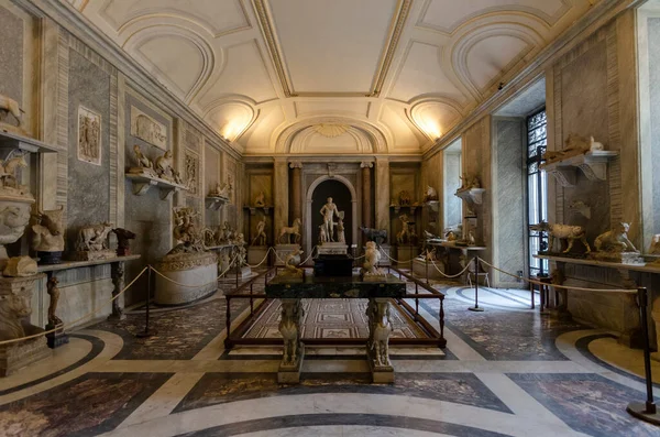 意大利罗马梵蒂冈市 2019年10月19日 梵蒂冈博物馆的内部 — 图库照片