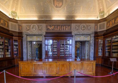 İtalya, CASERTA 'da. Caserta Kraliyet Sarayı (Reggia di Caserta)).