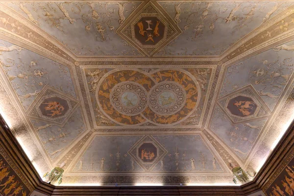 İtalya, CASERTA 'da. Caserta Kraliyet Sarayı (Reggia di Caserta)).