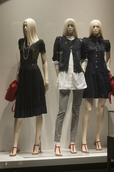fashiom  retail display